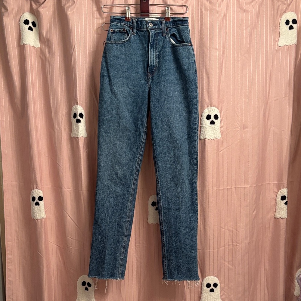 Abercrombie & Fitch 90s Straight Ultra High Rise Blue Jeans